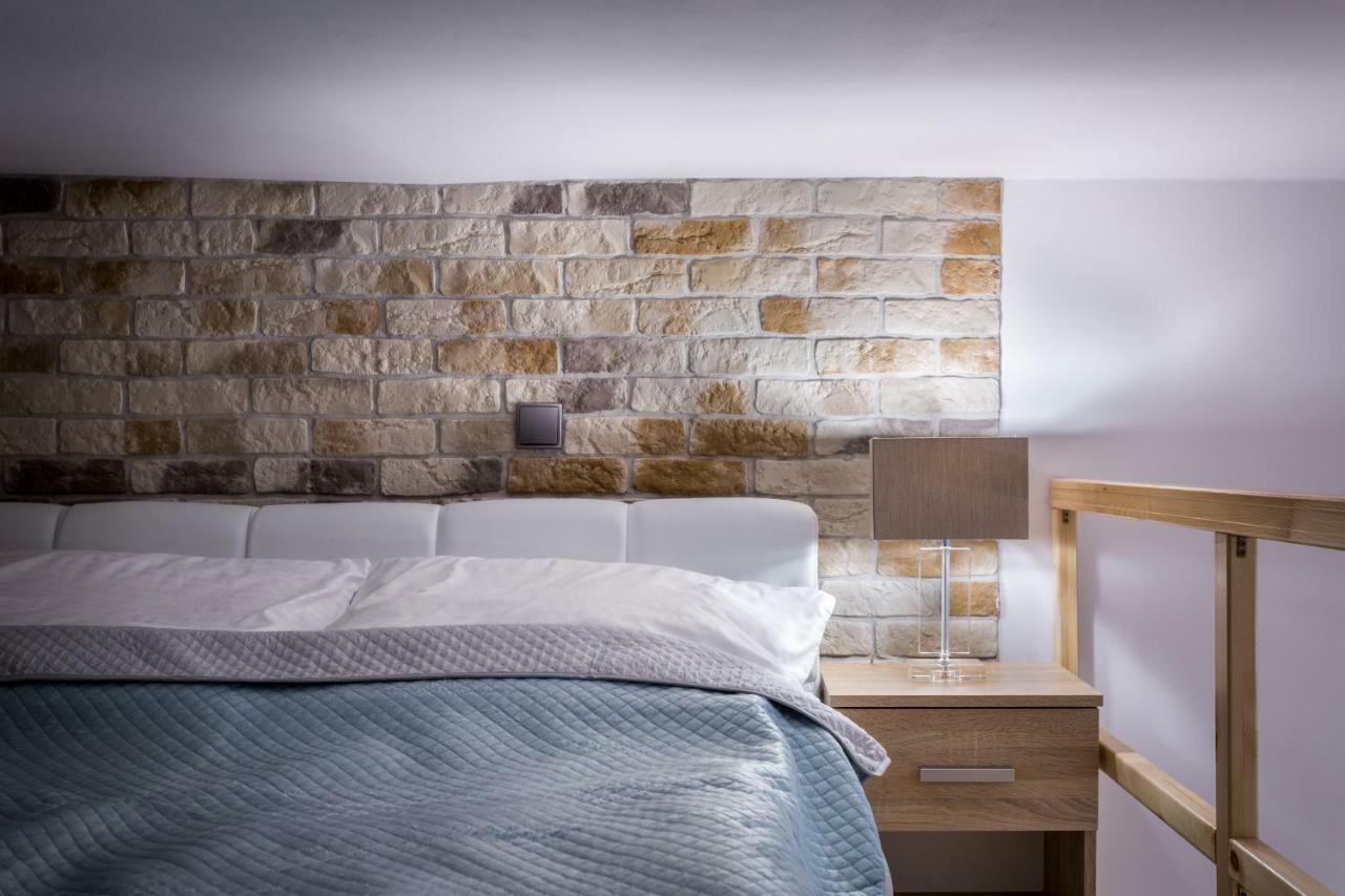 5B Premium Apartment Krasków Dış mekan fotoğraf